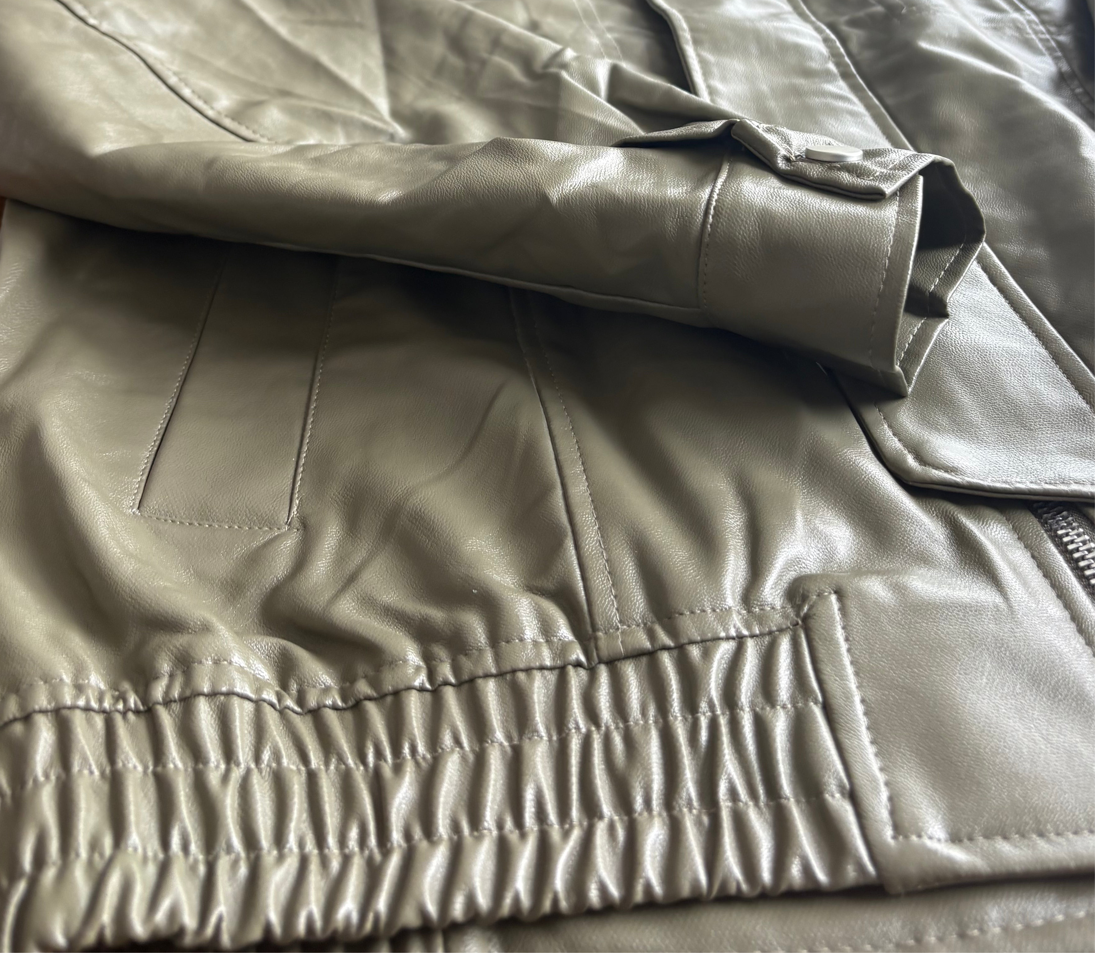 Casaca Verde Oliva – Estilo Urbano Casual