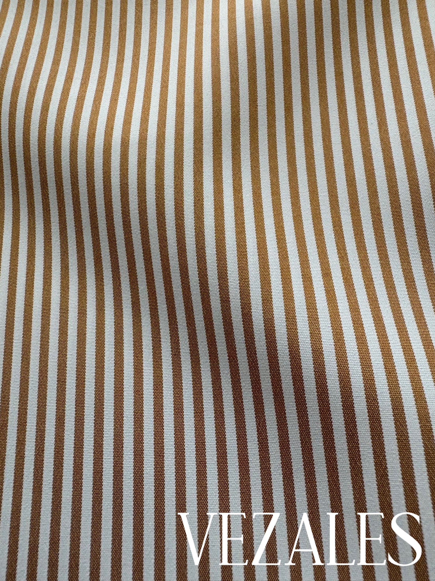 Camisa Boxy Fit a Rayas – Verano & Estilo Casual