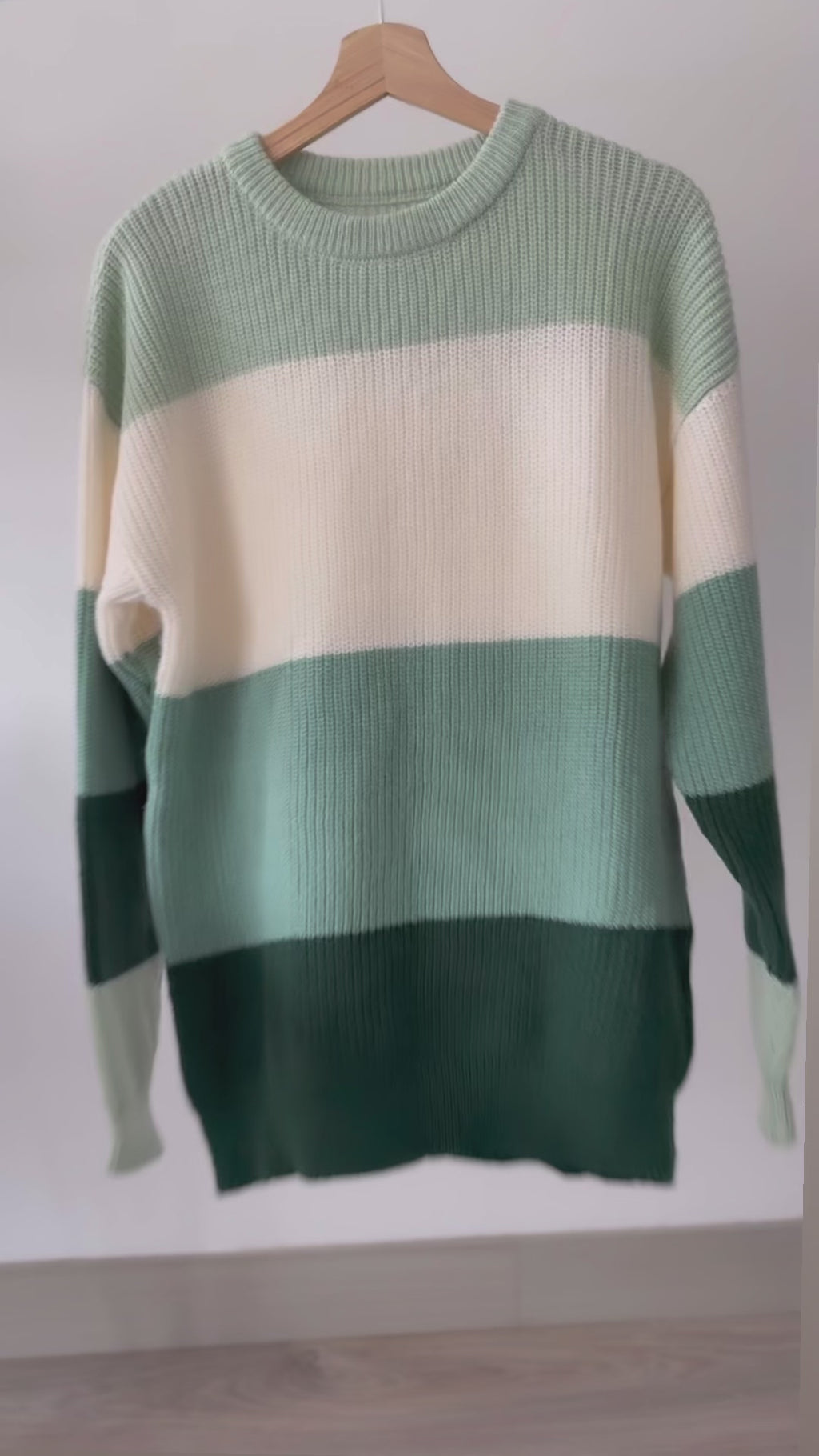 Suéter a rayas verde/blanco oversize