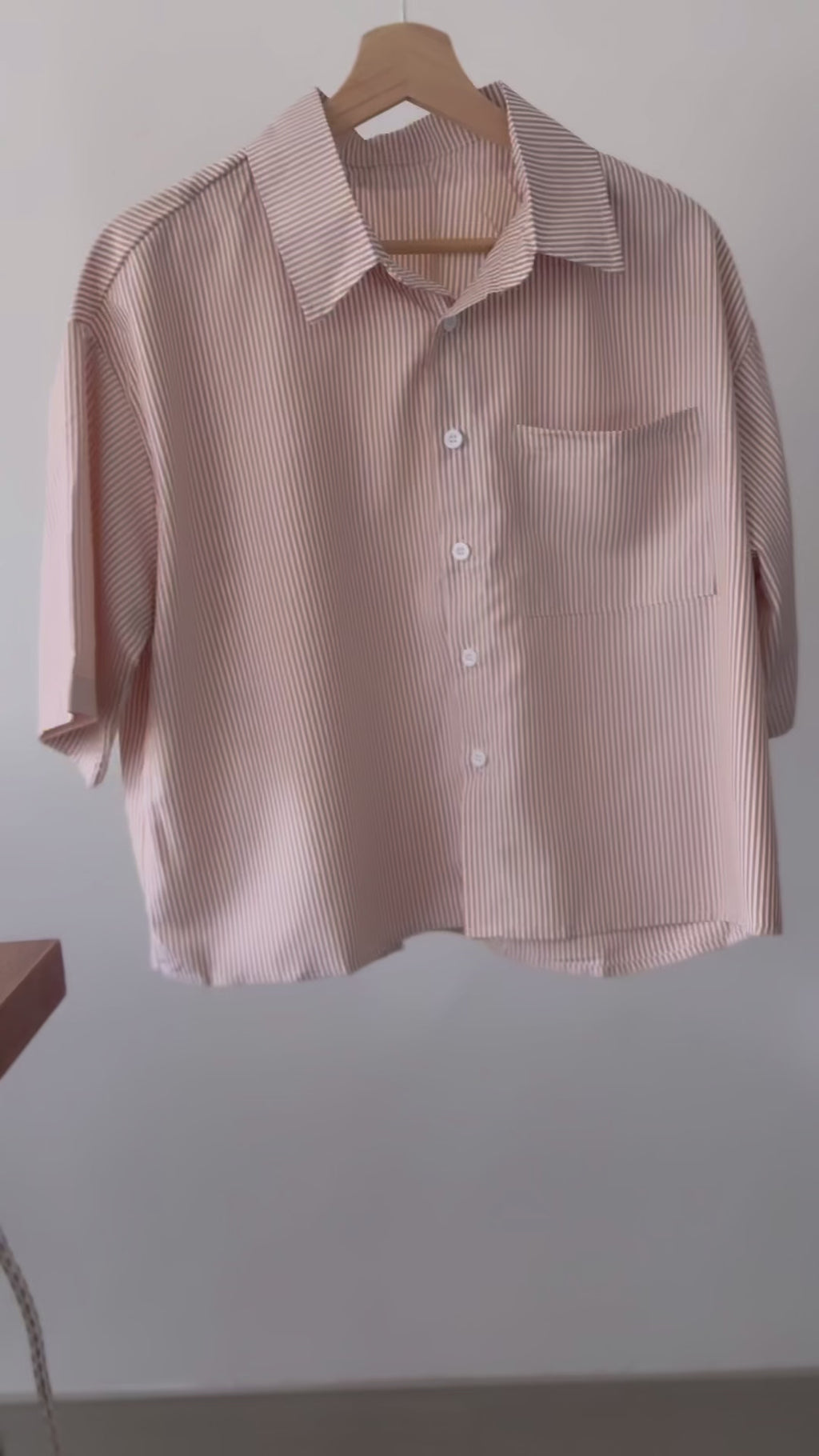 Camisa Boxy Fit a Rayas – Verano & Estilo Casual